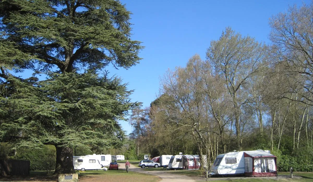 normanhurst-court-caravan-club-site-battle-wrezi