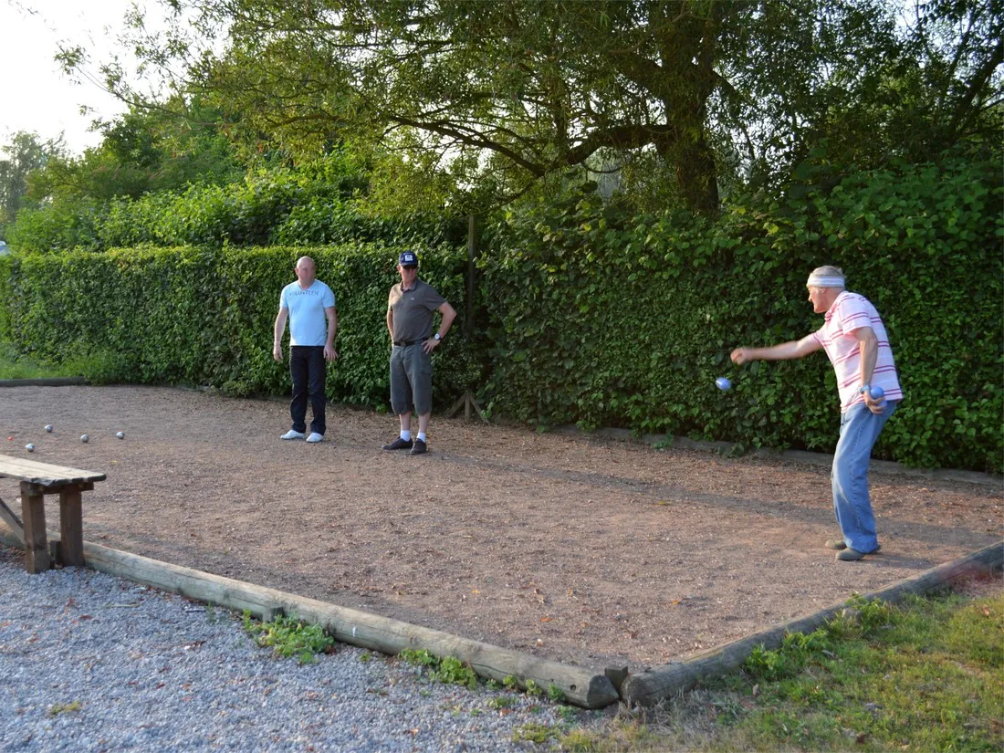 camping-la-petite-foret-aire-sur-la-lys-is4ti
