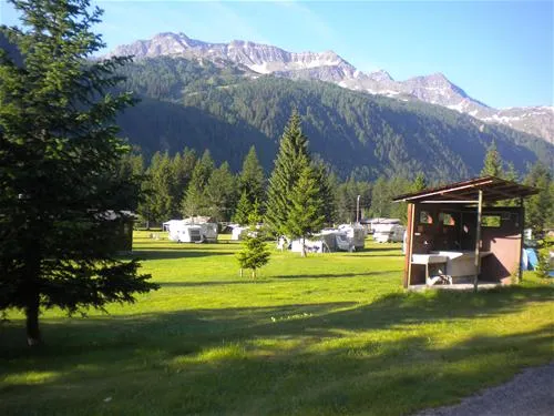 camping-monte-bianco-la-sorgente-courmayeur-ifdnj
