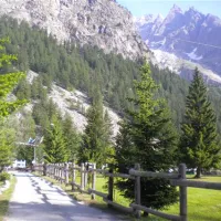 camping-monte-bianco-la-sorgente-courmayeur-upxgx