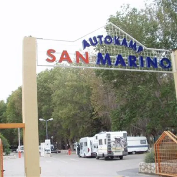 camping-san-marino-lopar-lopar-zbloi