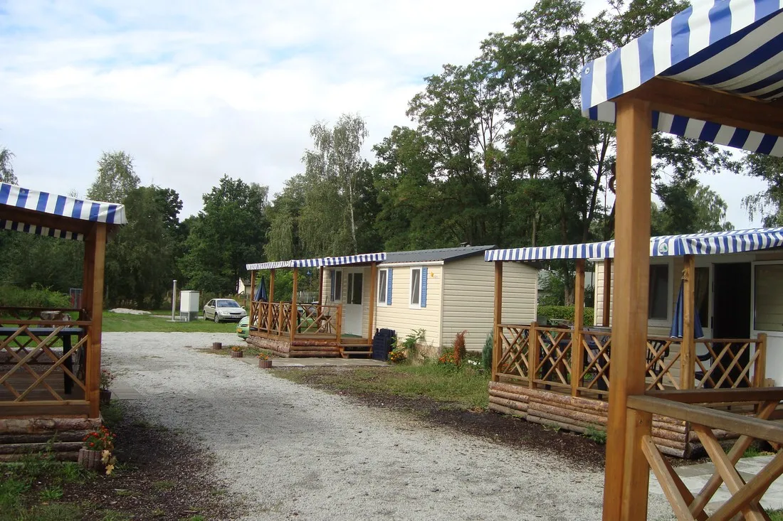 bungalowgarten-im-zeltplatz-koblenz-am-knappensee-lohsa-rjpu2