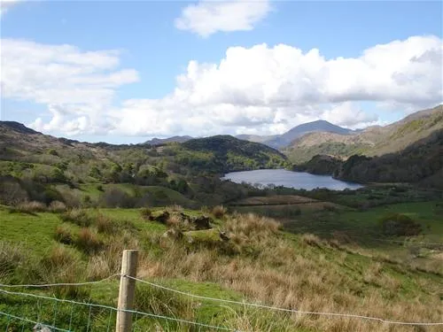 coedyllwyn-caravan-club-site-gellilydan-u3e46