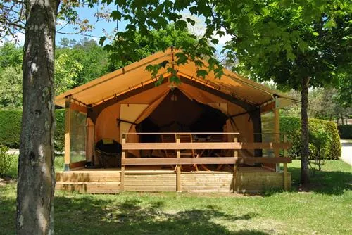 camping-la-castillonderie-thonac-5tp7u