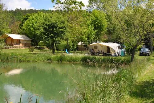 camping-la-castillonderie-thonac-f3rwk