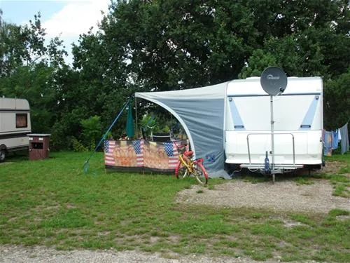 naturund-abenteuercamping-stausee-bautzen-bautzen-ljxd2