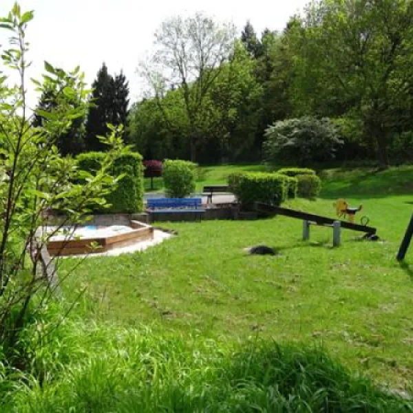 camping-spitzer-stein-grnberg-fcnur