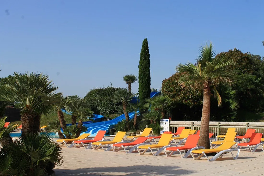 camping-le-logis-saint-palais-sur-mer-b0zjy