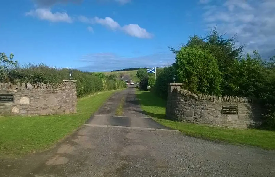 largo-house-caravan-park-lundin-links-wph1k