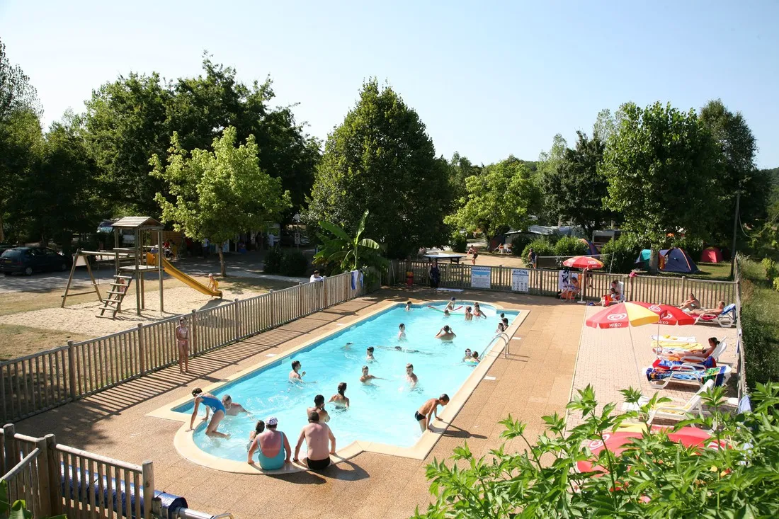 camping-le-bosquet-domme-e8n3z