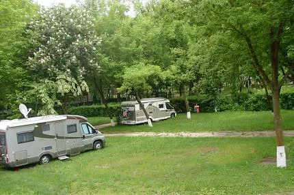 papsziget-camping-szentendre-c5bvf