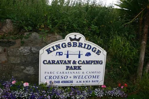 kingsbridge-touring-and-camping-beaumaris-qcnnn