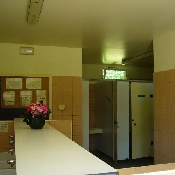camping-de-roybon-isre-klu5z