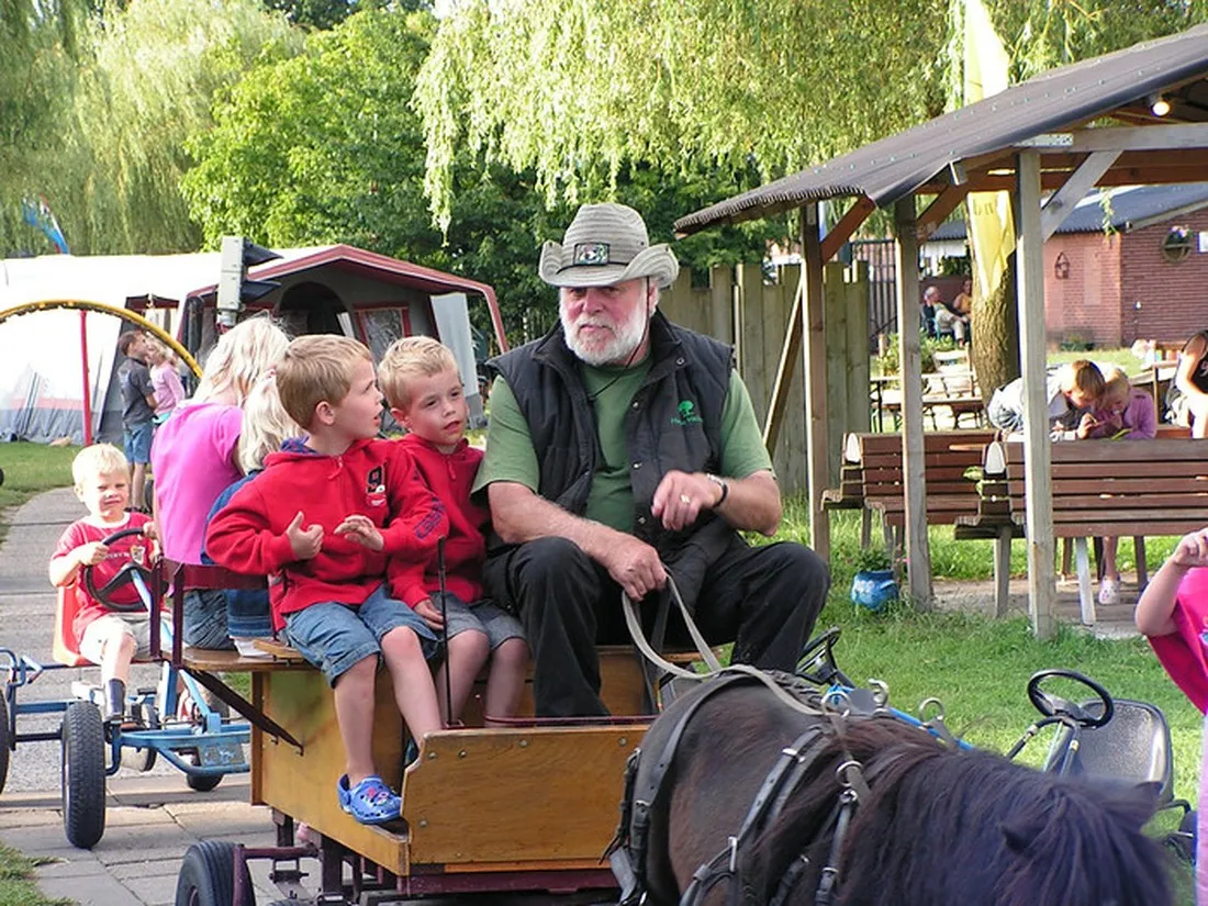 camping-hoeve-heikant-lage-mierde-cijuv