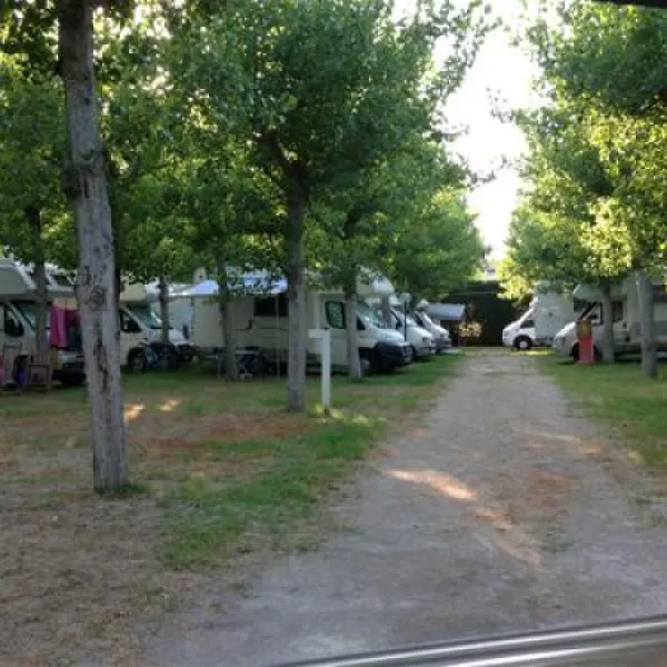 campeggio-il-pioppeto-vasto-marina-nu9l3