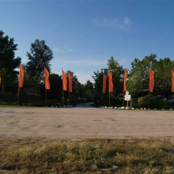 camping-akti-retzika-epanom-v8vos