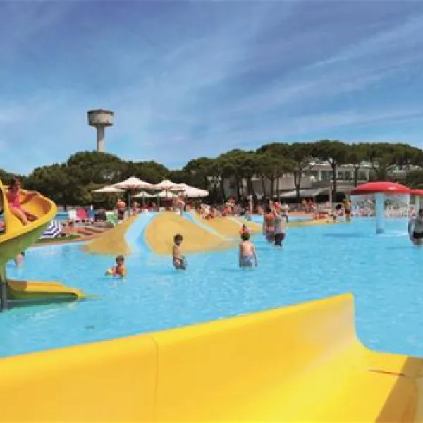 union-lido-cavallino-j64kh