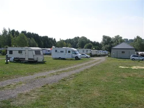 camping-le-pachy-fosseslaville-plhrq