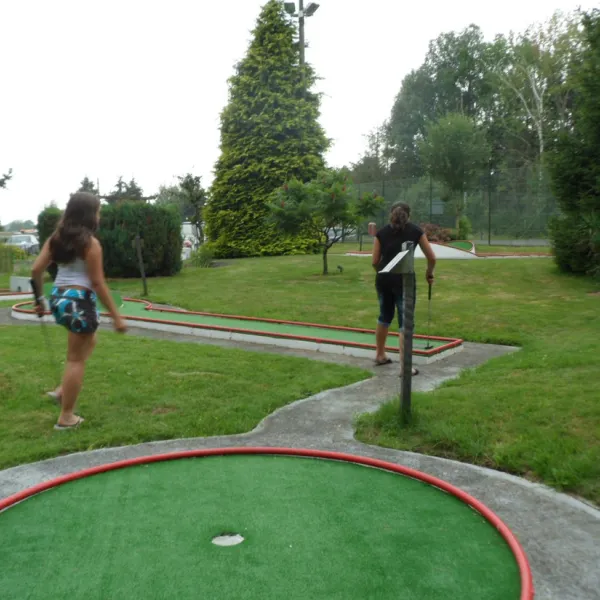 camping-le-pachy-fosseslaville-x5dlv