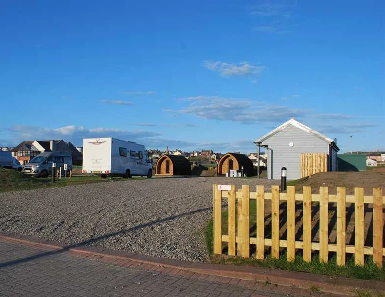 harbour-side-caravan-site-maryport-cyfrj