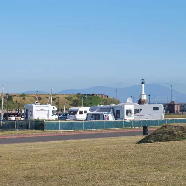 harbour-side-caravan-site-maryport-xvn2o