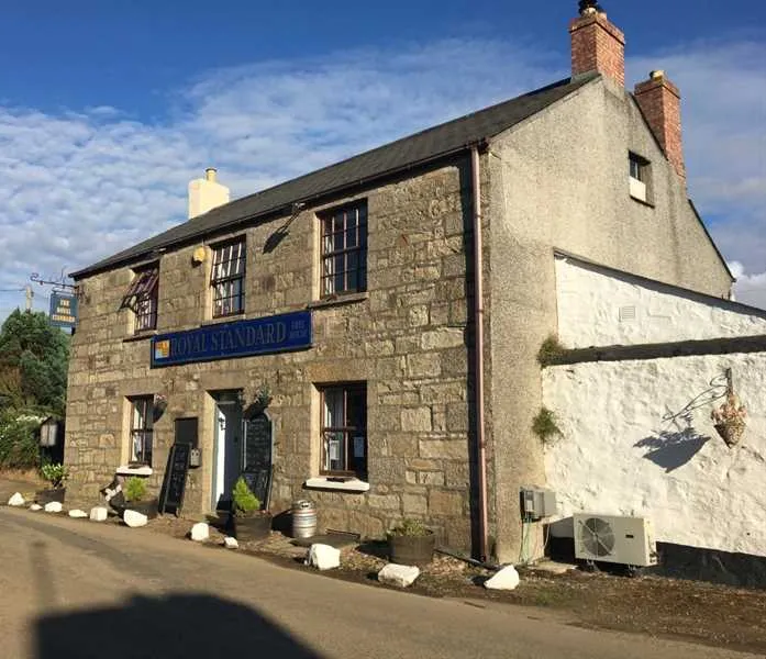royal-standard-campsite-gwinear-hayle-hakj8