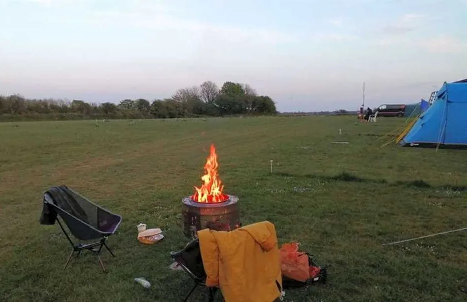 royal-standard-campsite-gwinear-hayle-wfhyt