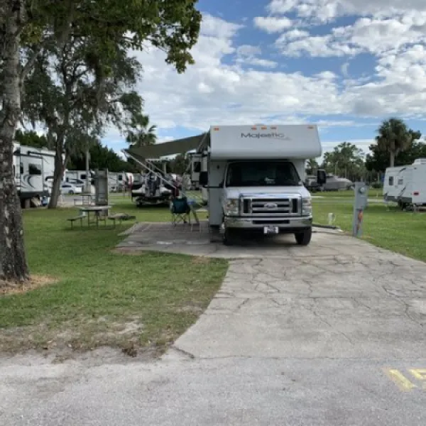 encore-crystal-isles-rv-resort-crystal-river-q9srf