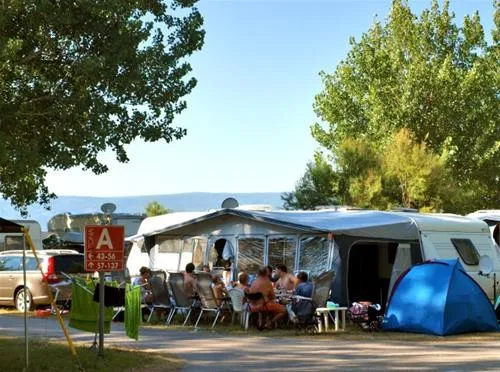 kamp-galeb-omi-auppd