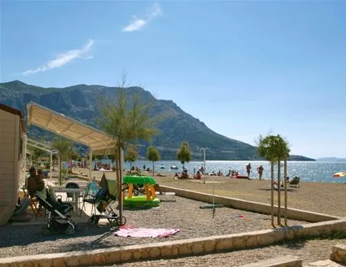 kamp-galeb-omi-ie5ud