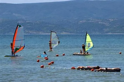 kamp-galeb-omi-jpd64