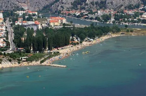 kamp-galeb-omi-kyx4m