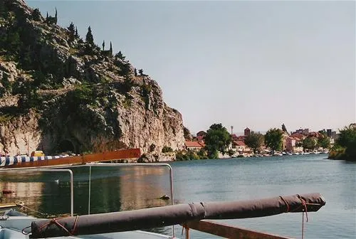 kamp-galeb-omi-xiacn