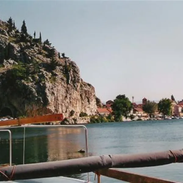 kamp-galeb-omi-xiacn