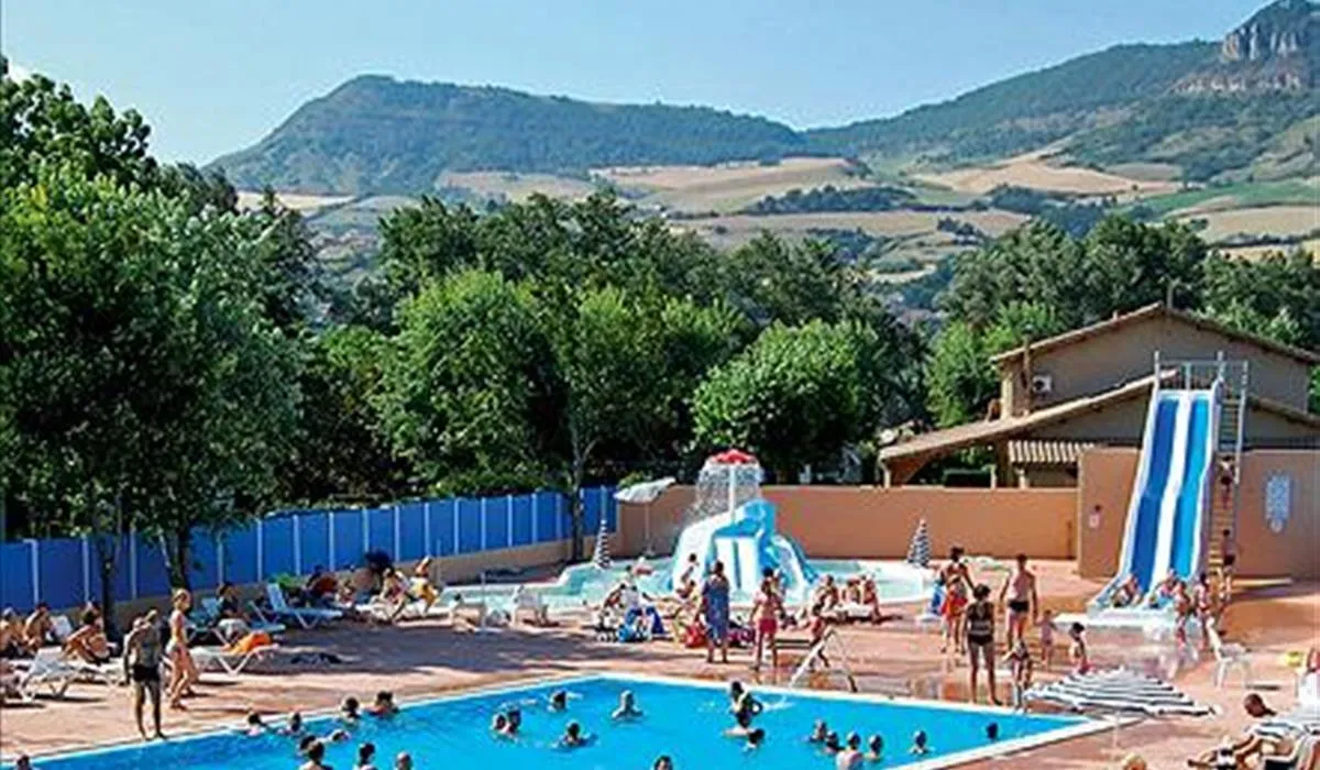 camping-chasse-et-peche-houffalize-hzgee