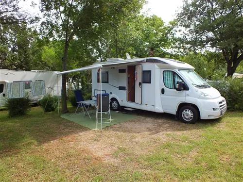 naturist-camping-istra-funtana-0t7cb