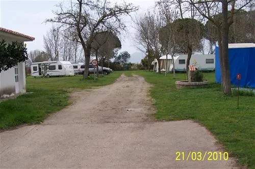 camping-el-301-miajadas-0dxms