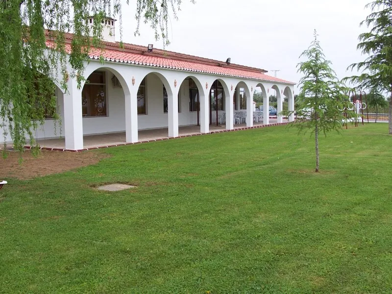 camping-el-301-miajadas-ykx3x