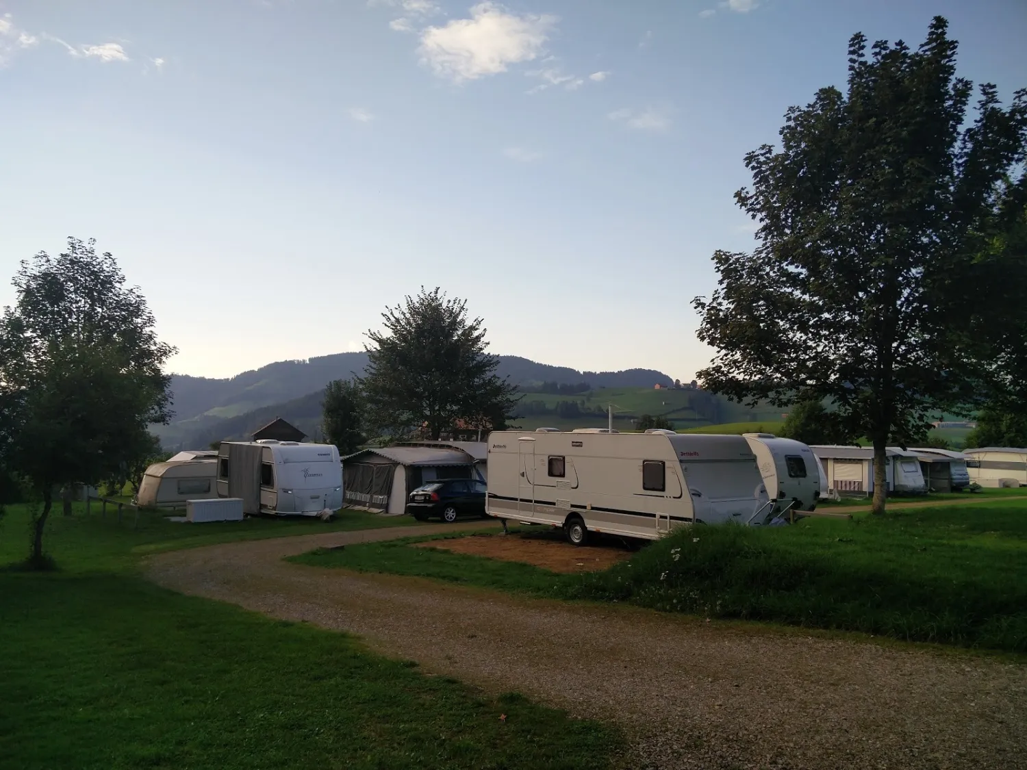 camping-bchli-bchli-z4ju6