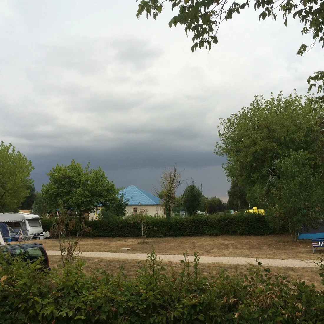 camping-les-bords-de-loue-jura-b3lrv