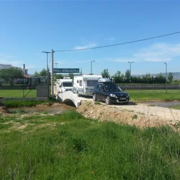 mali-wimbledon-mostar-2yqv5