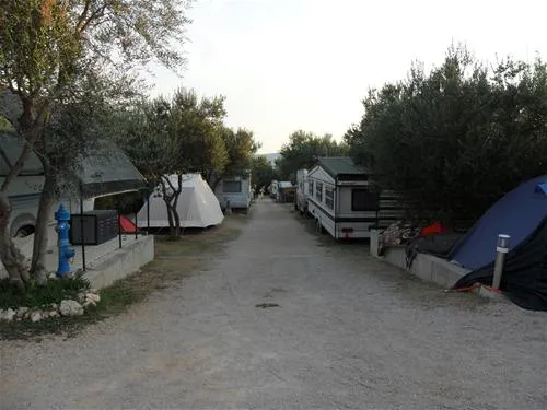 autocamp-adria-sveti-filip-i-jakov-kkc9b