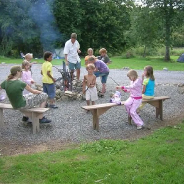 camping-vue-du-lac--fours-9apsc