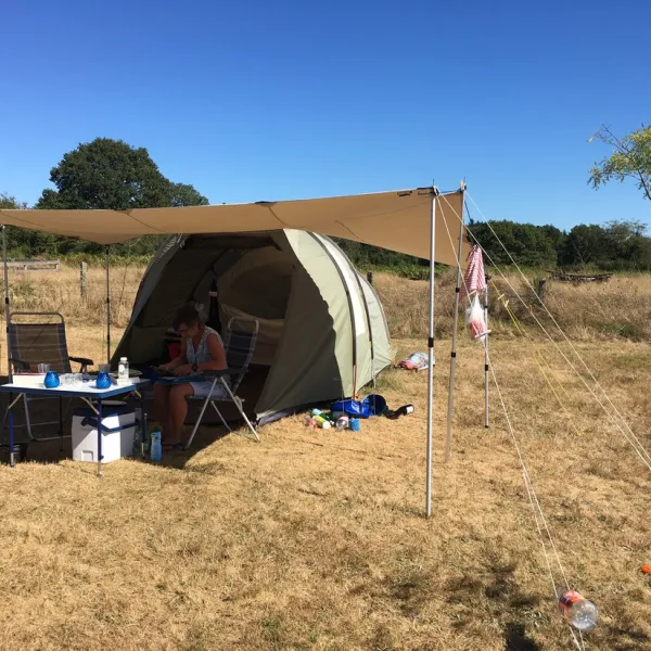 camping-vue-du-lac--fours-jbrzs