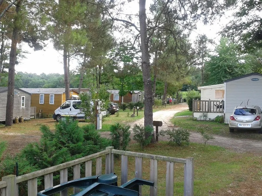 camping-le-pressoir-petit-palais-et-cornemps-4vhpa