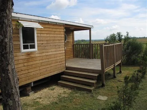camping-le-pressoir-petit-palais-et-cornemps-hdb80