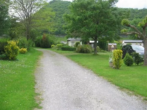 camping-la-bourie-heches-rk37r