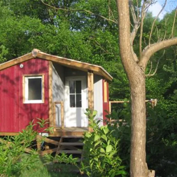camping-la-bourie-heches-y4lod