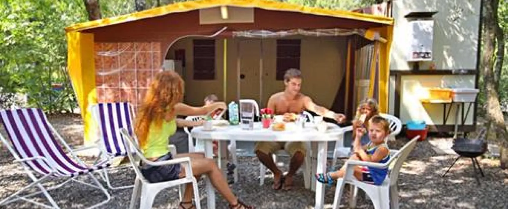 Camping Village Montescudaio