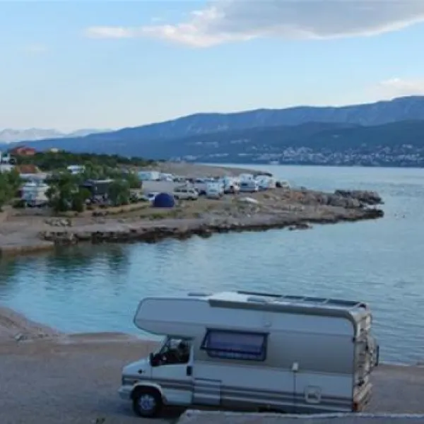 camping-silo-ilo-brojr